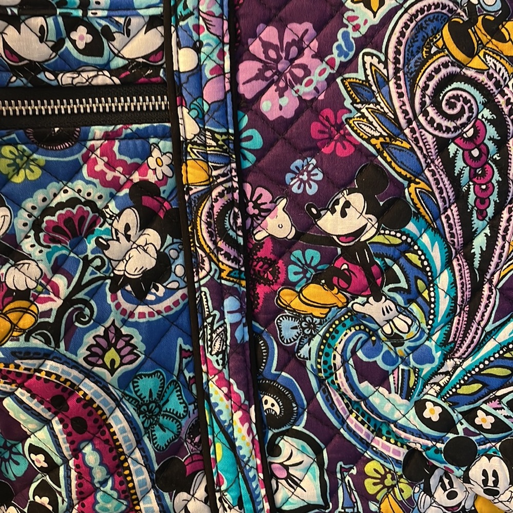 Disney Vera Bradly Large Duffel bag - Picture 3 of 5